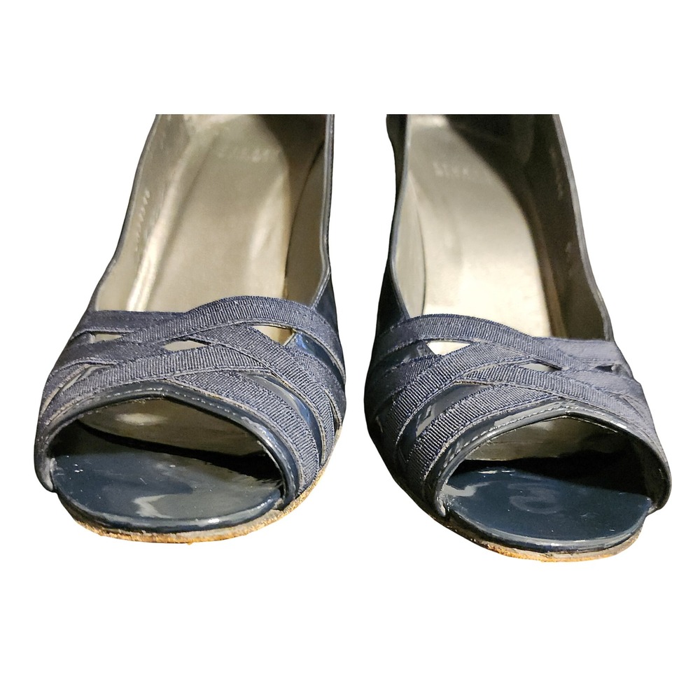Stuart Weitzman Navy Patent Leather Peep Toe Pumps Grosgrain Heels Size 9.5 M - Picture 3 of 6